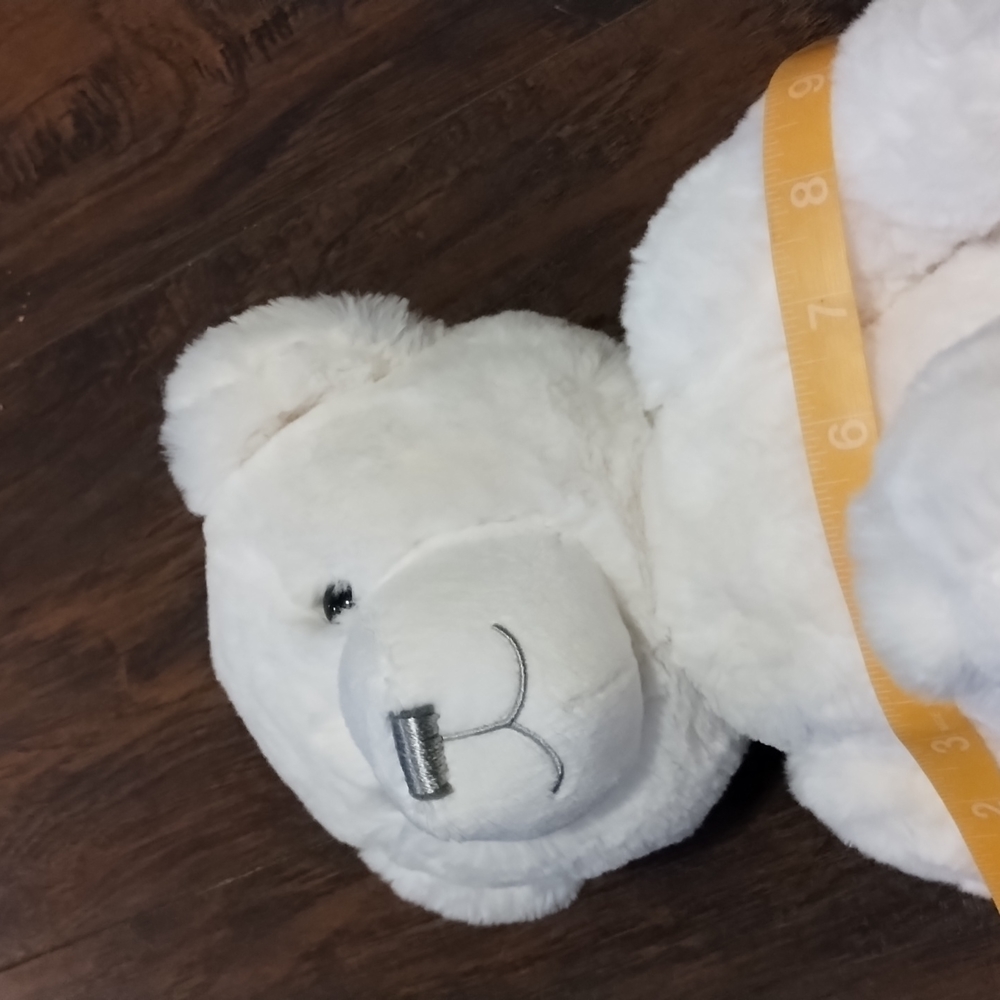 -Fao Schwarz white polar bear 14" Plush 2020 - Picture 13 of 17
